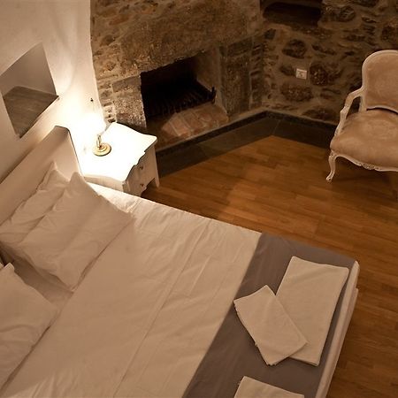 Aparthotel Lida Mary Mestá Esterno foto