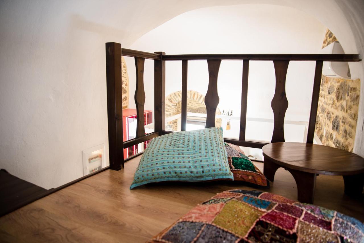 Aparthotel Lida Mary Mestá Esterno foto