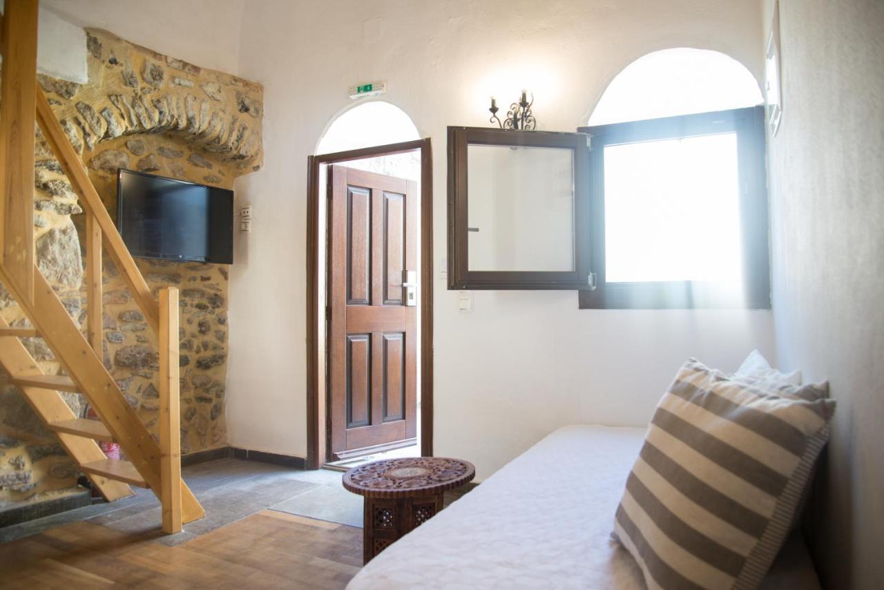 Aparthotel Lida Mary Mestá Esterno foto